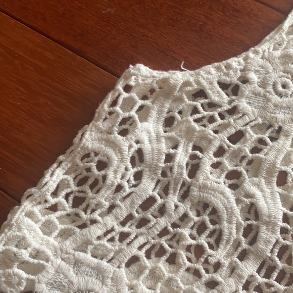 Hollister Lace Crochet Coverup Crop Top - Picture 3 of 5